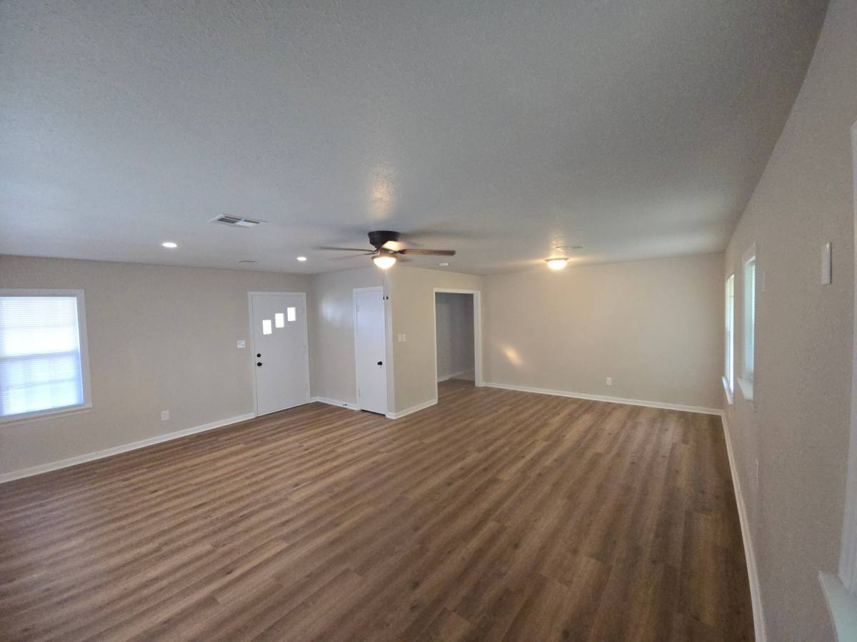 House for rent at 820 Jefferson St, Seminole, OK 74868