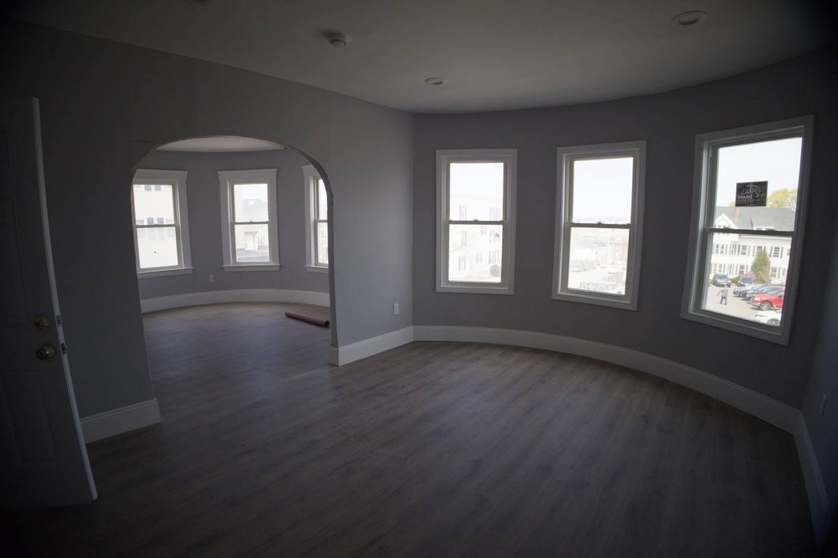 Apartment for rent at 61 Providence St #2, Worcester, MA 01604