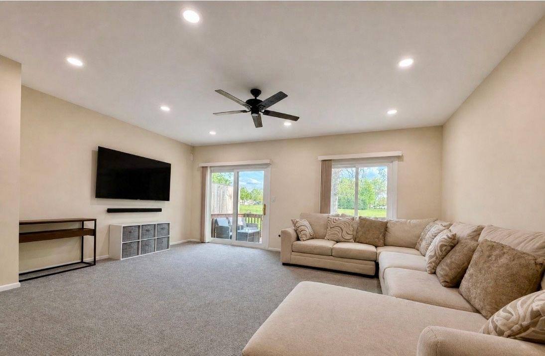 Townhouse for rent at 59 Saxonney Circle, Flemington, NJ 08822