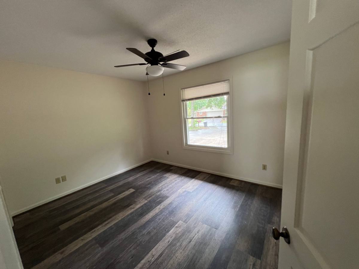 Townhouse for rent at 616 Fran Ave, Lincolnton, NC 28092