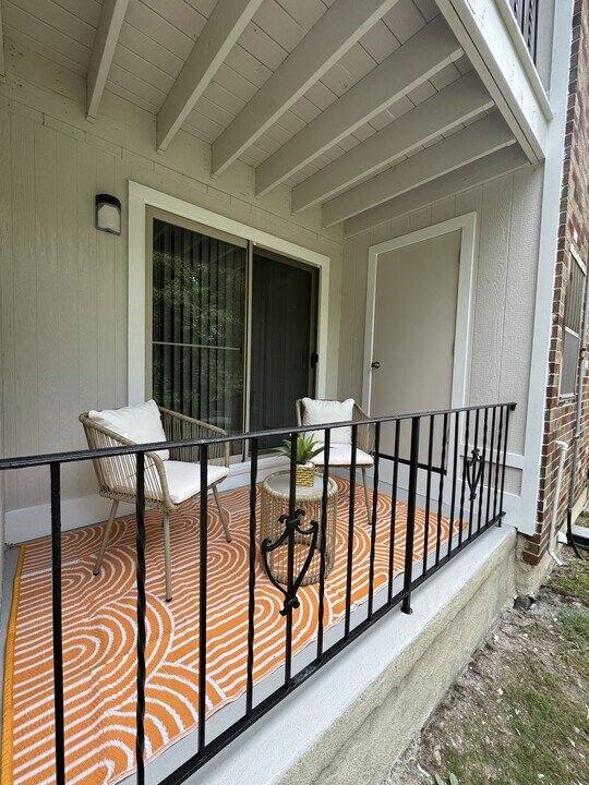 Apartment for rent at 101 E Gibbsboro Rd Nj #8021, Clementon, NJ 08021