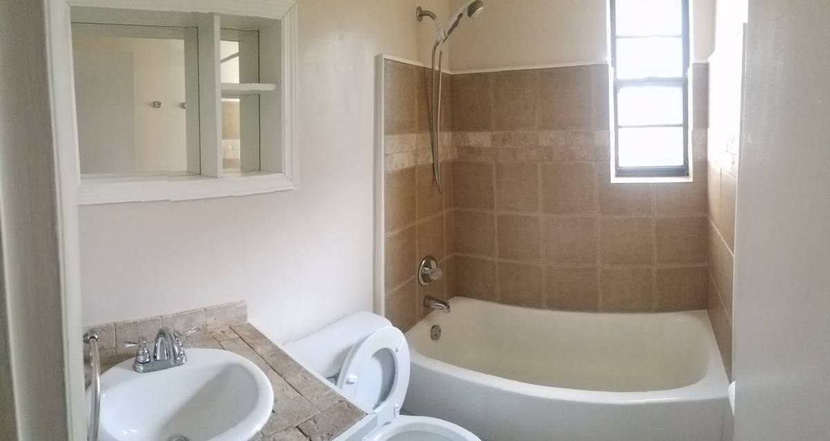 House for rent at 4190 NW 11 Ave, Fort Lauderdale, FL 33334
