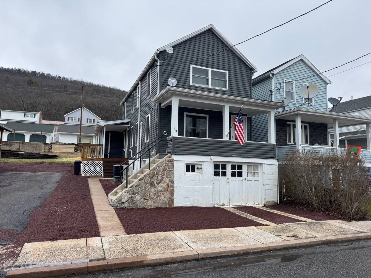 House for rent at 59 E Garibaldi Ave, Nesquehoning, PA 18240