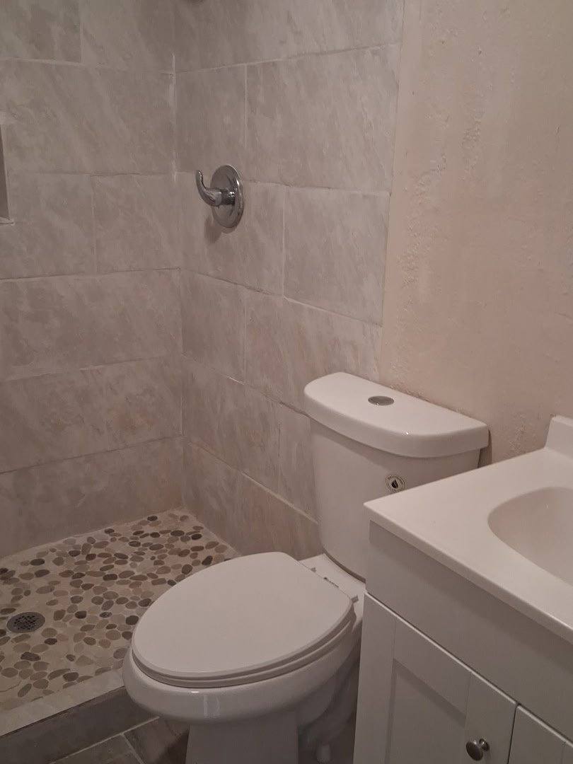 Apartment for rent at 10 N Ohio St, Orlando, FL 32805