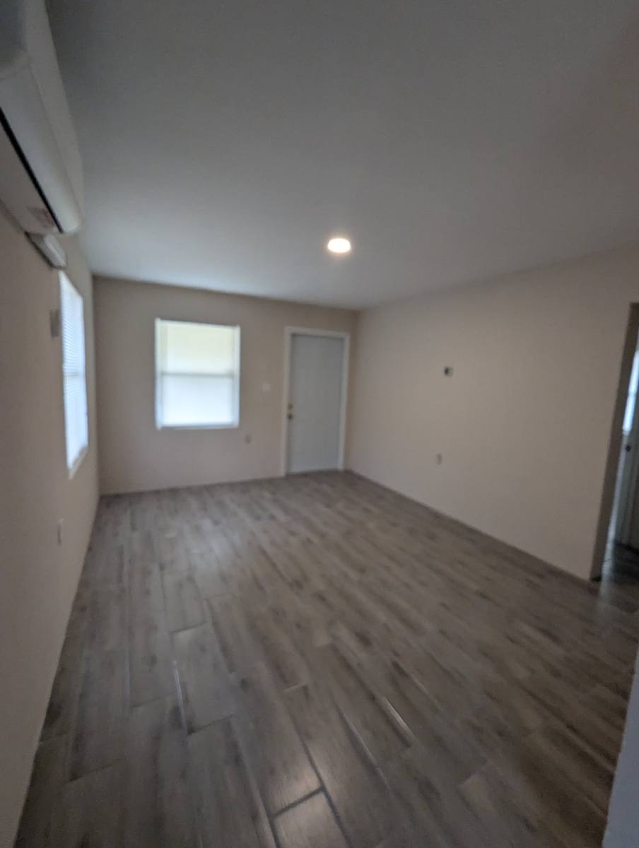 Apartment for rent at 10 N Ohio St, Orlando, FL 32805