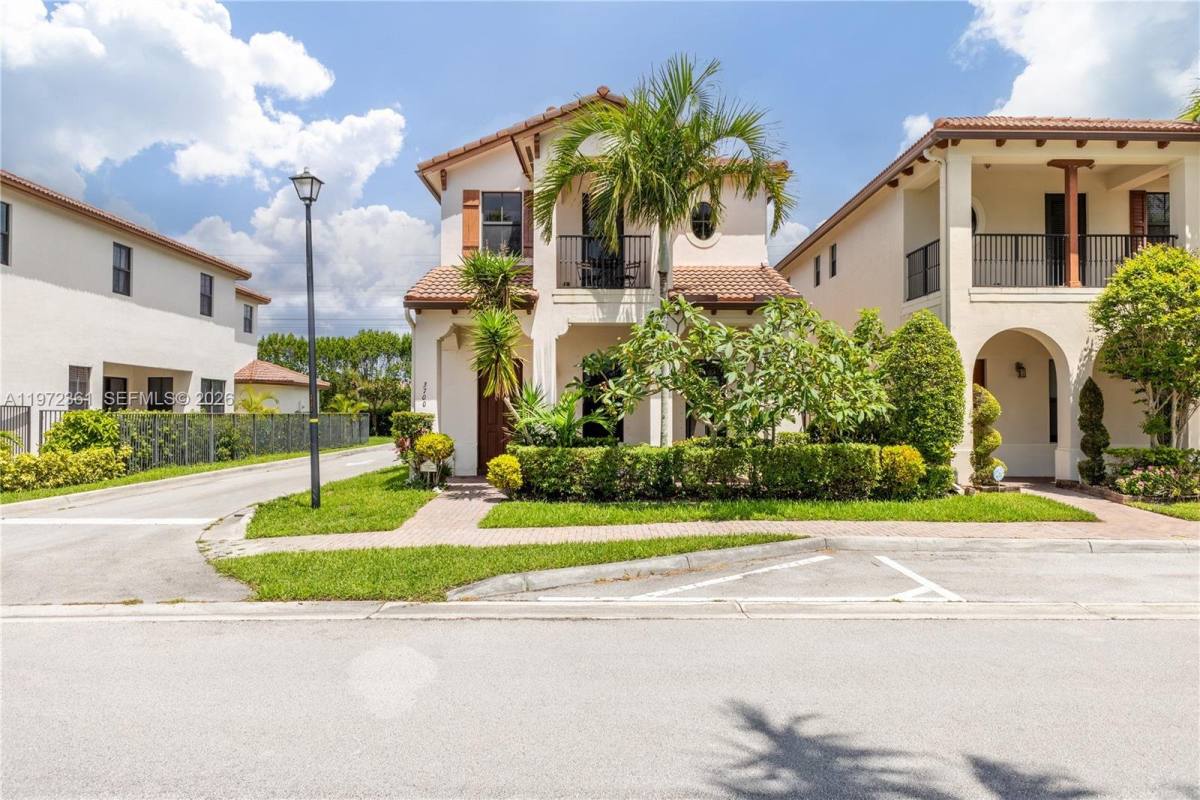 Townhouse for rent at 3700 NW 84th Way, Hollywood, FL 33024