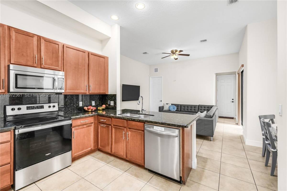 Townhouse for rent at 3700 NW 84th Way, Hollywood, FL 33024
