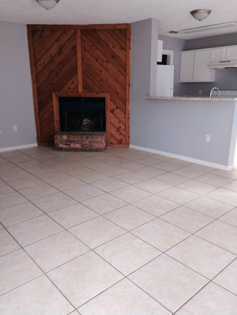 Apartment for rent at 1612 Cedar Lake Dr #A, Baton Rouge, LA 70808