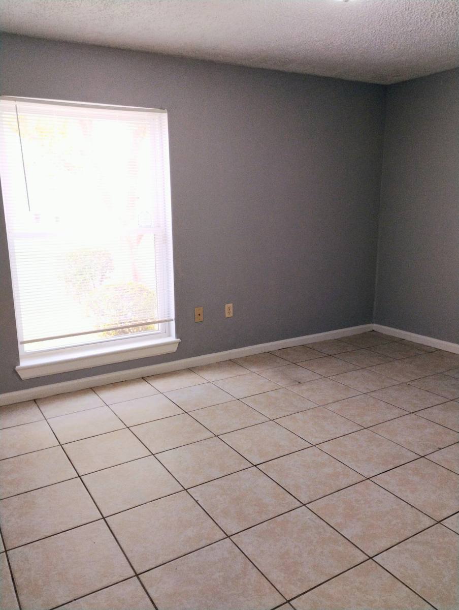 Apartment for rent at 1612 Cedar Lake Dr #A, Baton Rouge, LA 70808
