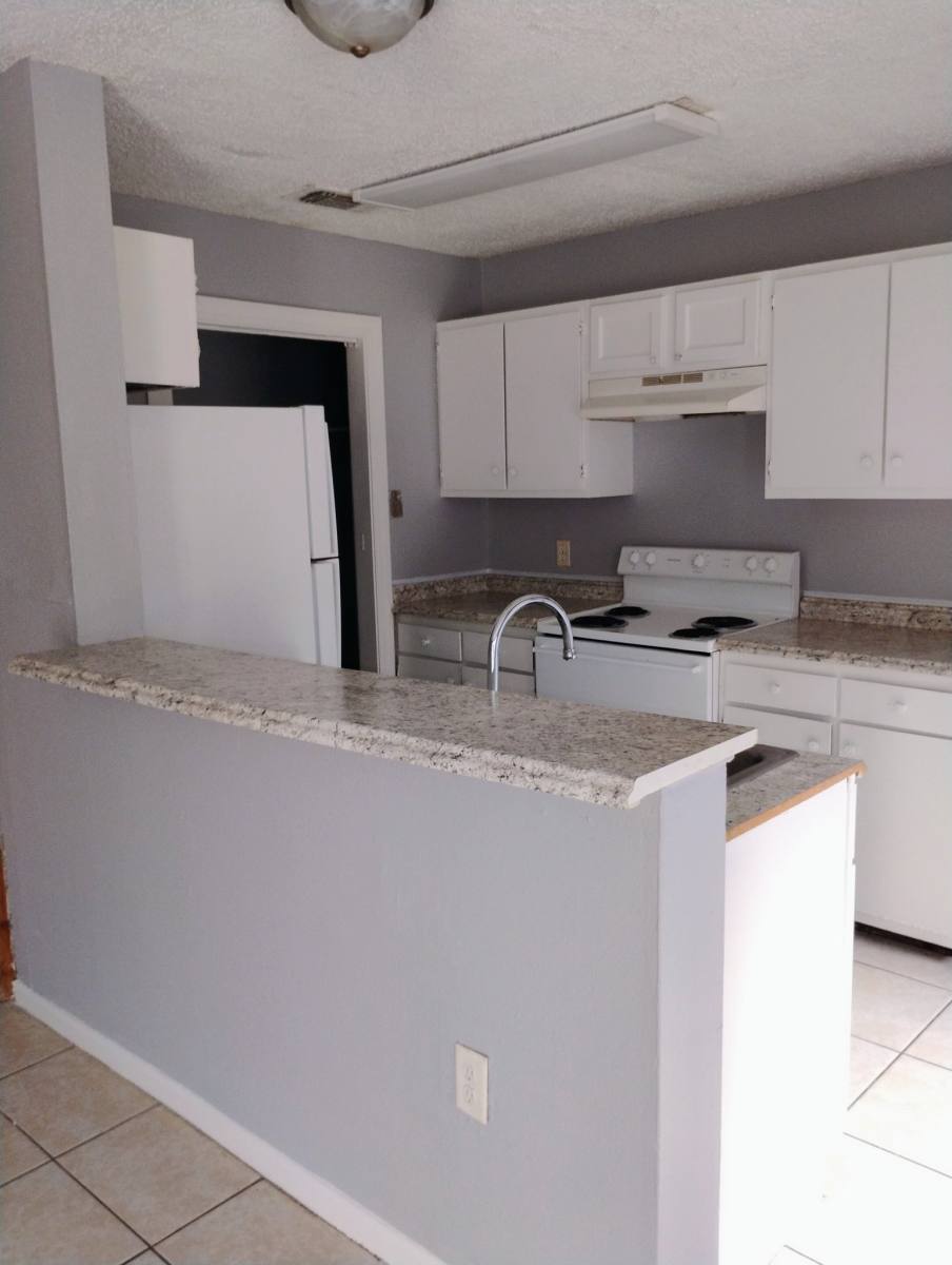 Apartment for rent at 1612 Cedar Lake Dr #A, Baton Rouge, LA 70808