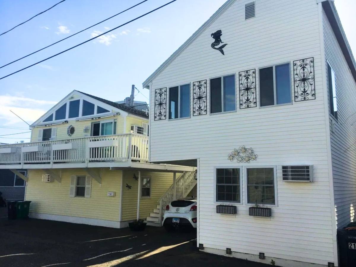 Apartment for rent at 21 Kentville Terrace, Hampton, NH 03842
