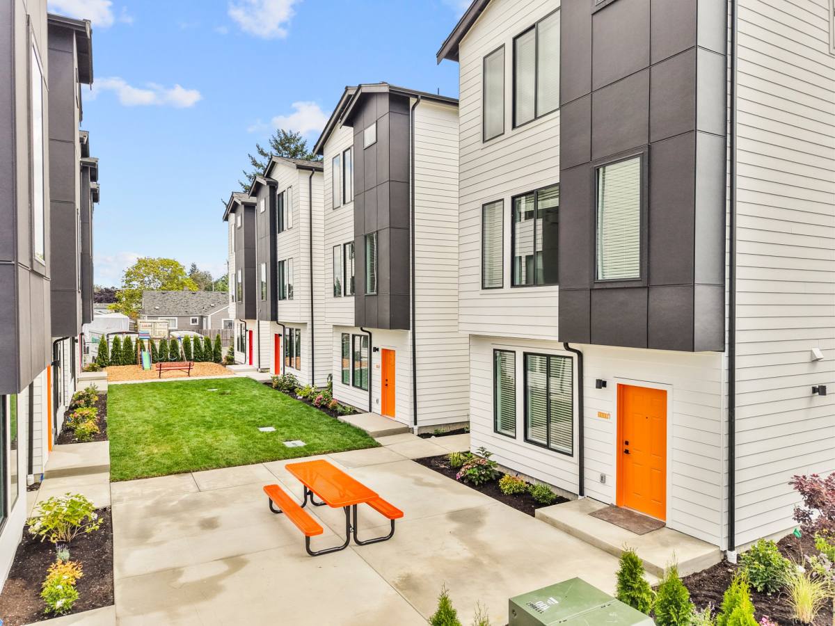 Apartment for rent at 7537 Grange St W, Lakewood, WA 98499