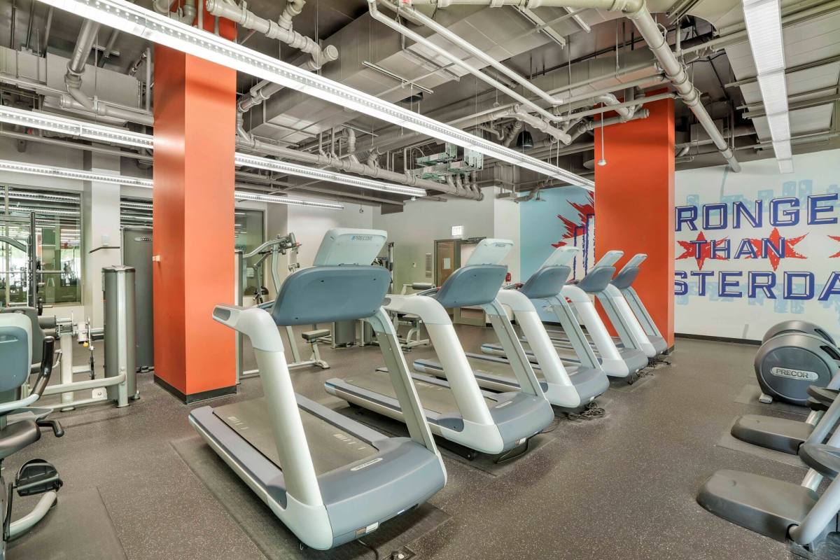 Apartment for rent at 910 S Clark St, Chicago, IL 60605
