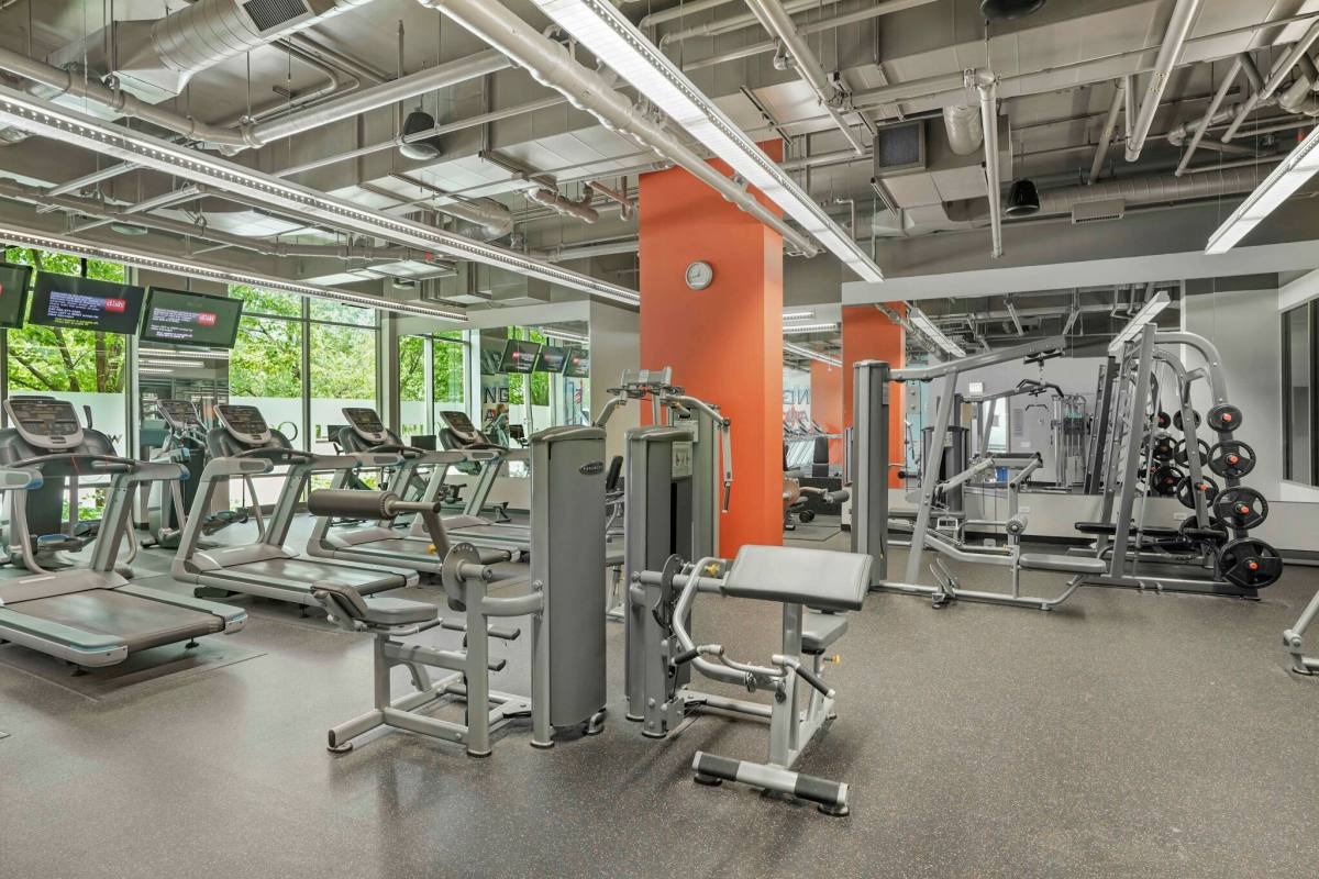 Apartment for rent at 910 S Clark St, Chicago, IL 60605