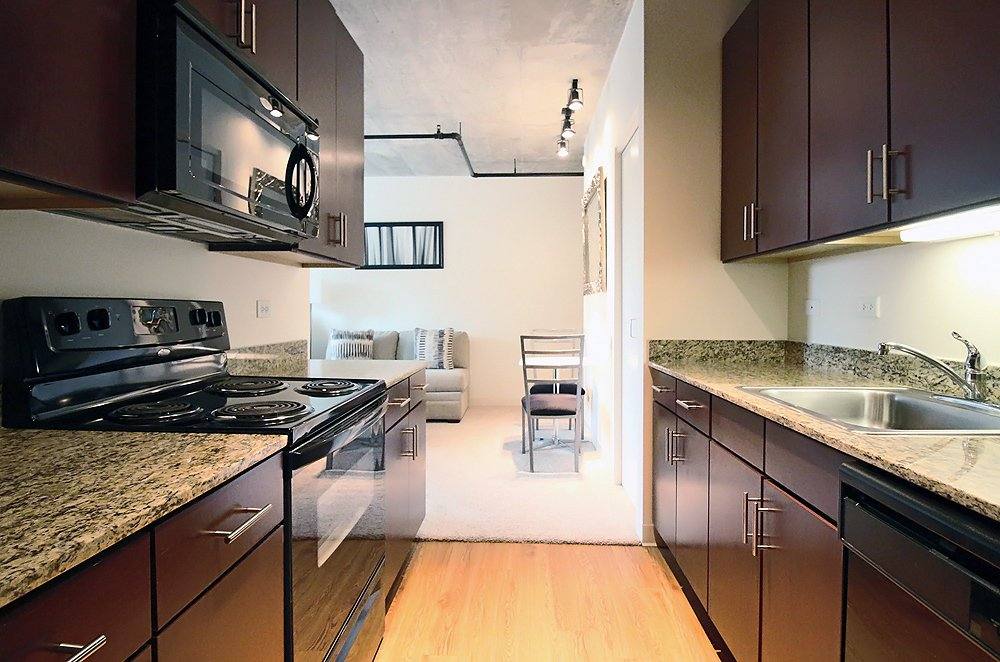 Apartment for rent at 910 S Clark St, Chicago, IL 60605