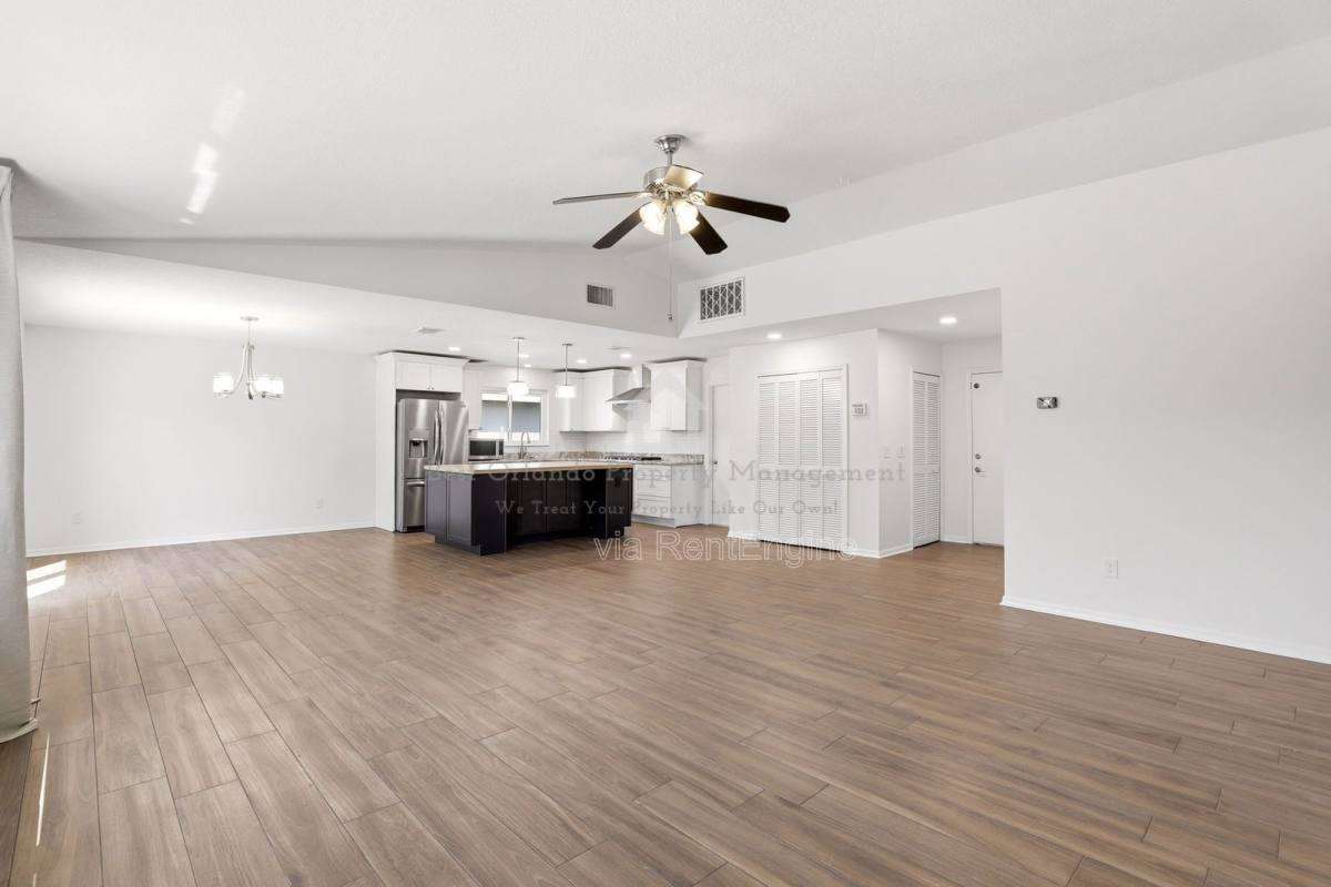 House for rent at 7326 Wethersfield Dr, Orlando, FL 32819