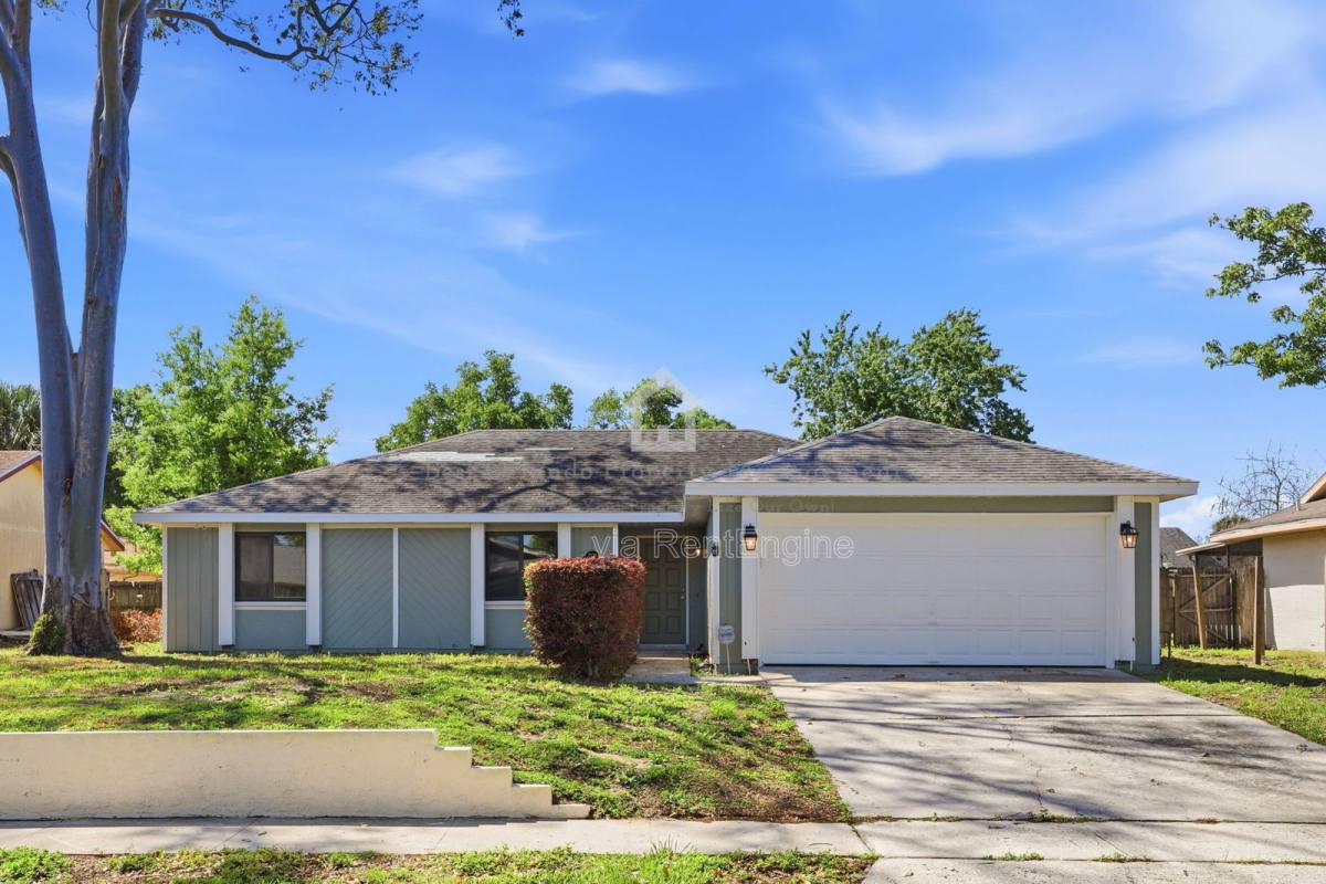 House for rent at 7326 Wethersfield Dr, Orlando, FL 32819
