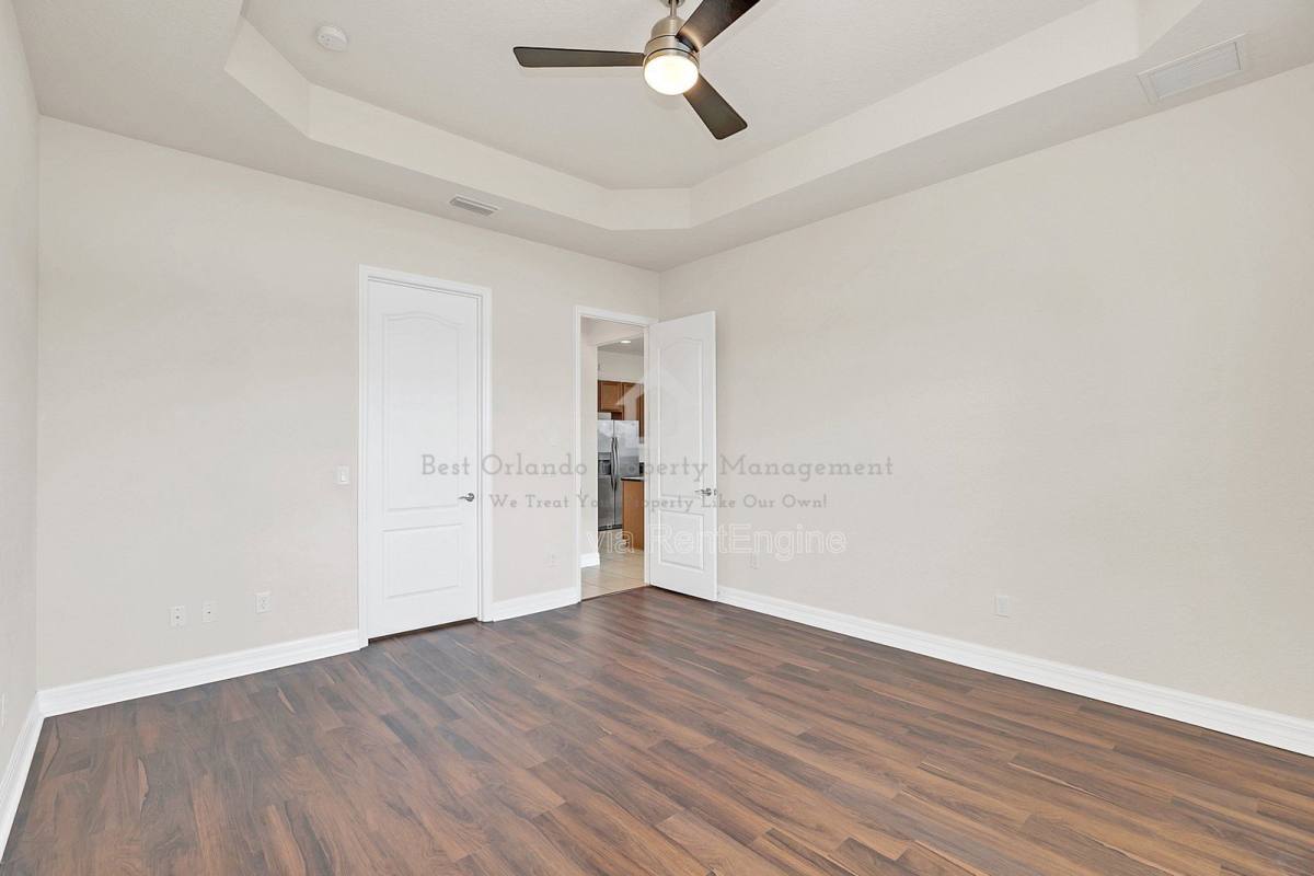 House for rent at 10466 Stapeley Dr, Orlando, FL 32832