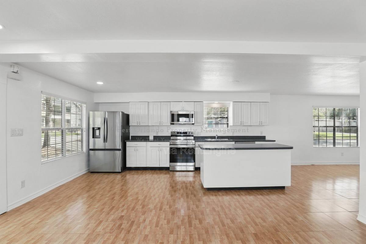 Apartment for rent at 820 Altaloma Ave, Orlando, FL 32803