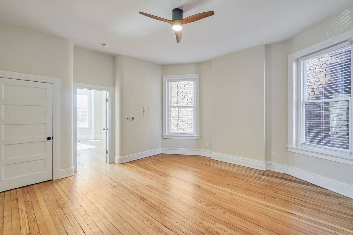 Apartment for rent at 1840 Monument Ave #5, Richmond, VA 23220