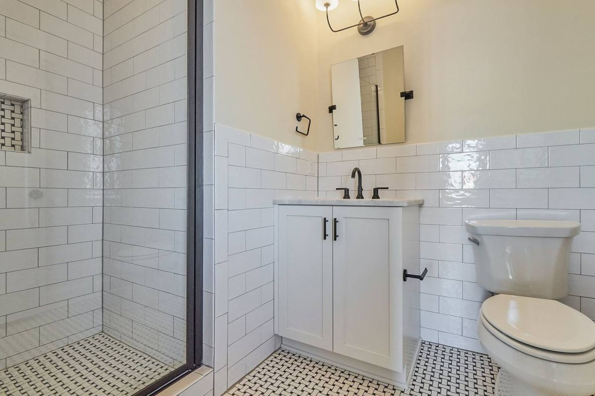 Apartment for rent at 1840 Monument Ave #7, Richmond, VA 23220