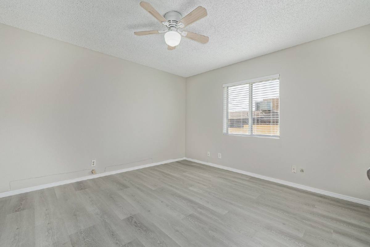 Apartment for rent at 11002 N 15th Ave #4, Phoenix, AZ 85029