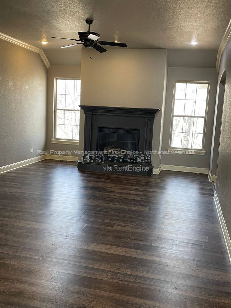 House for rent at 8763 Apple Glen, Rogers, AR 72756