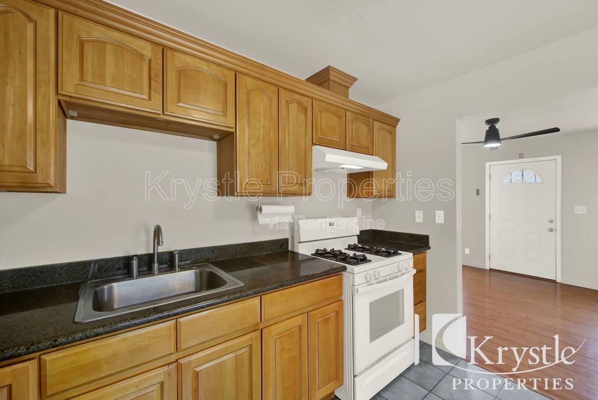 House for rent at 1244 Georgia St, Vallejo, CA 94590