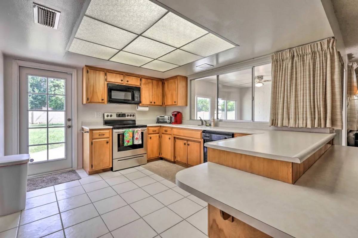 House for rent at 600 E Palm St, Litchfield Park, AZ 85340