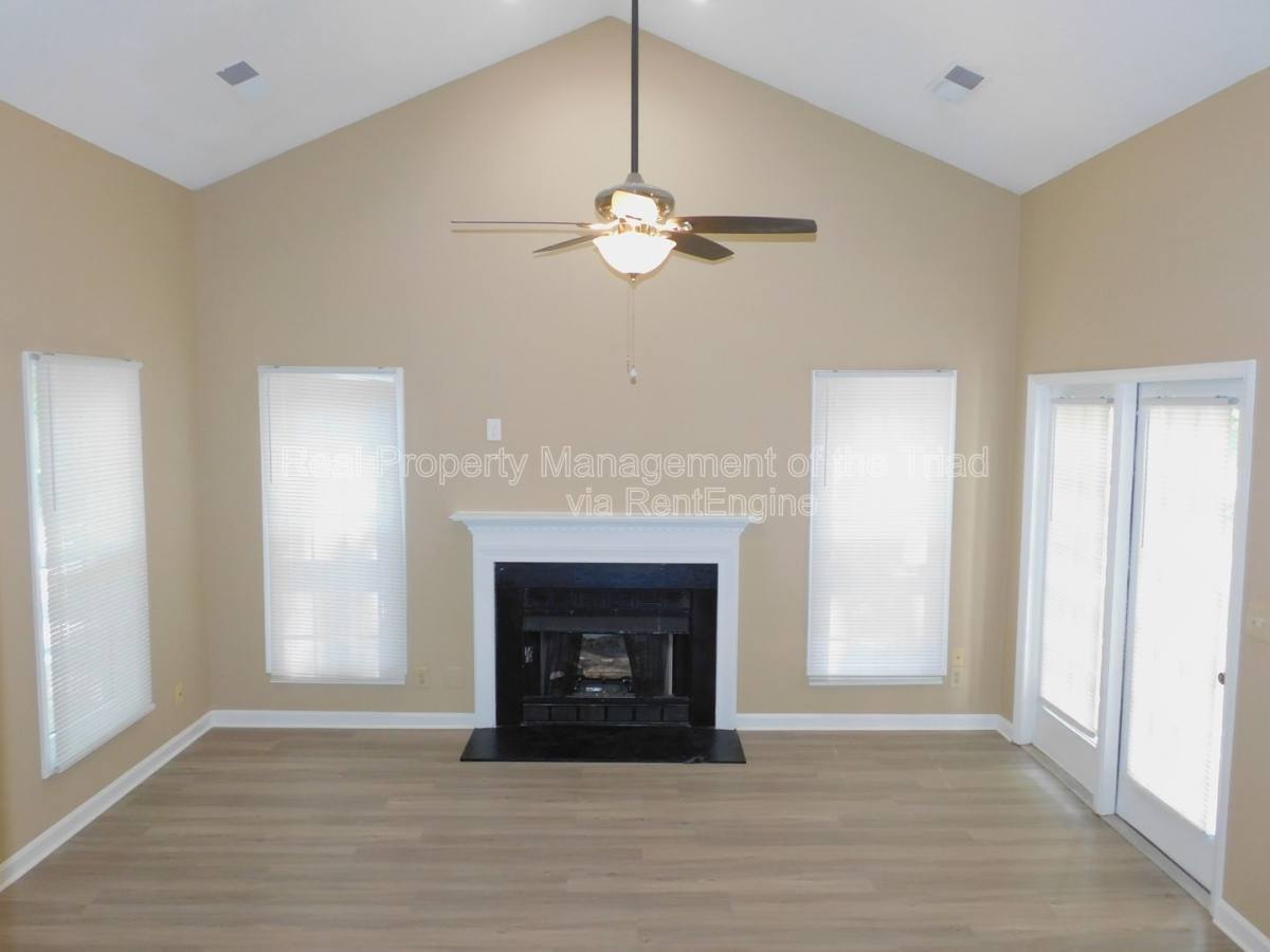 House for rent at 7185 Avenbury Circle, Kernersville, NC 27284