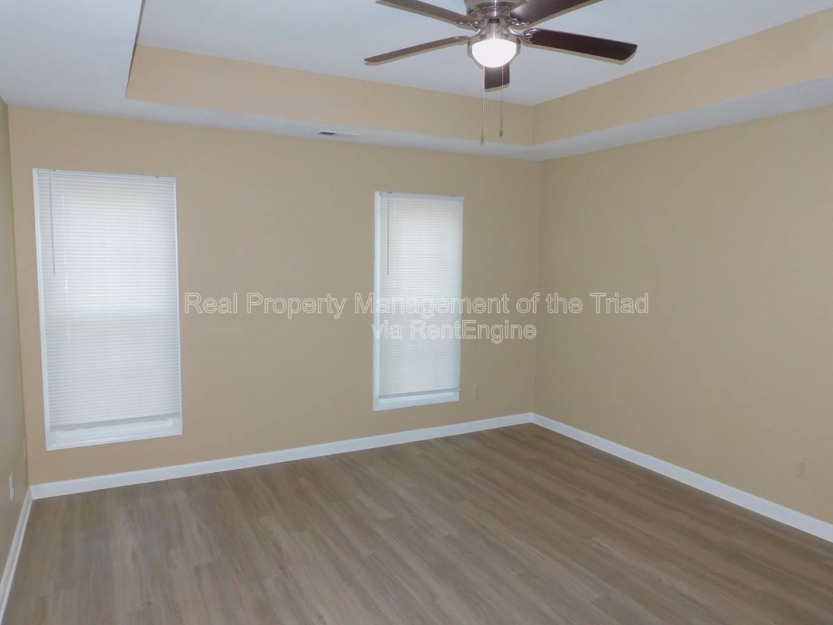 House for rent at 7185 Avenbury Circle, Kernersville, NC 27284