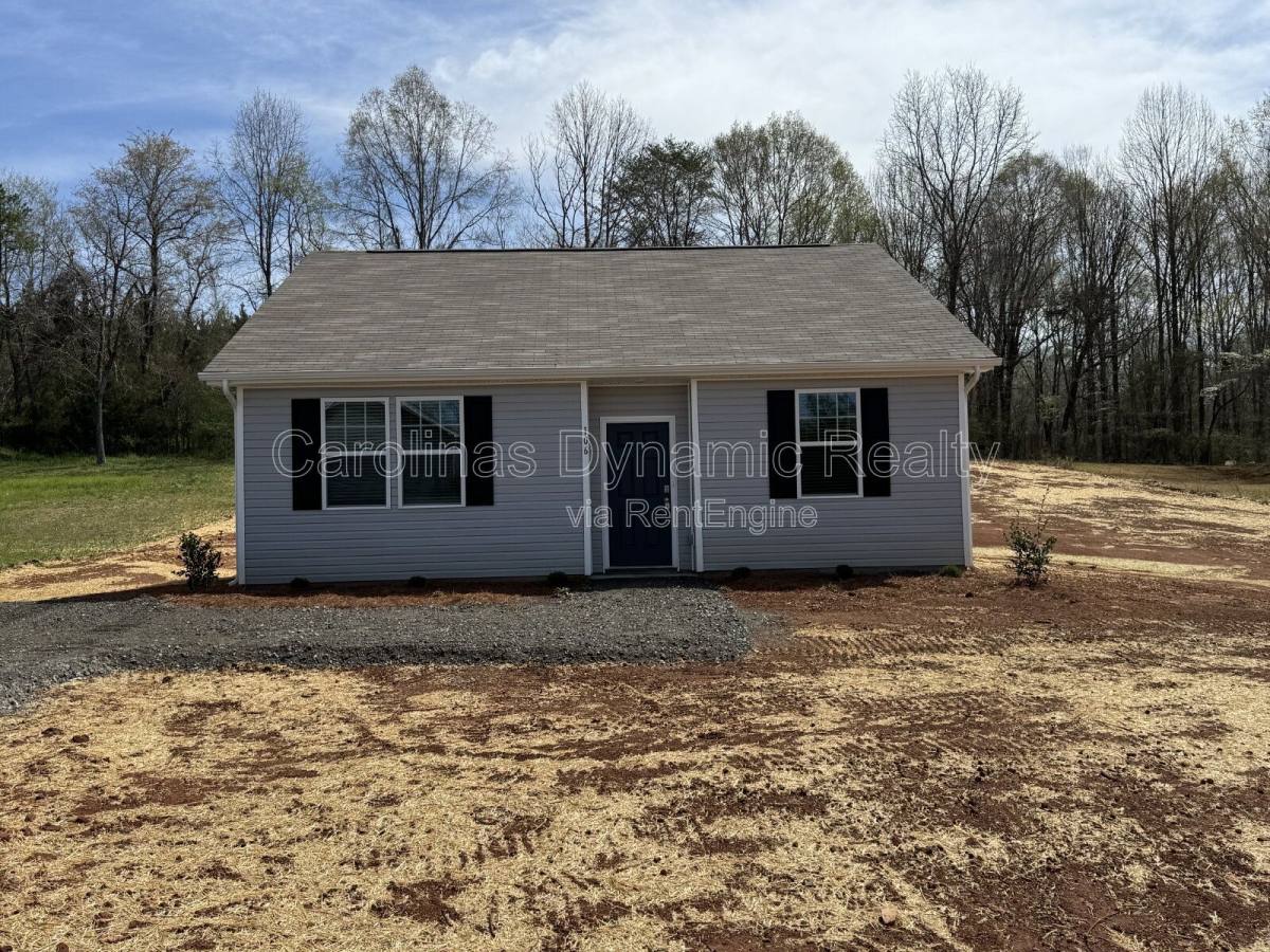 House for rent at 106 Titanium Dr, Statesville, NC 28625
