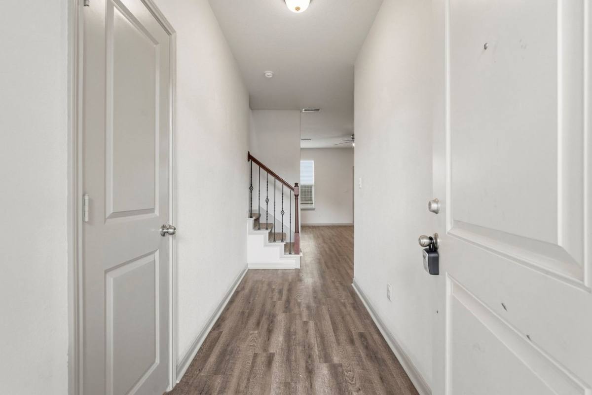 Townhouse for rent at 630 Magnolia Bend, New Caney, TX 77357