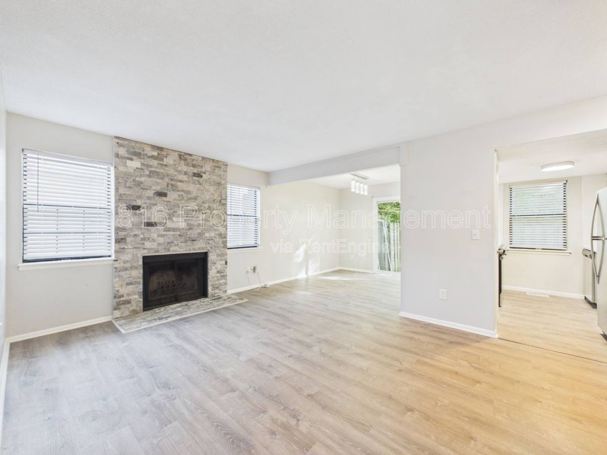 Townhouse for rent at 3108 Eaton St, Kansas City, KS 66103