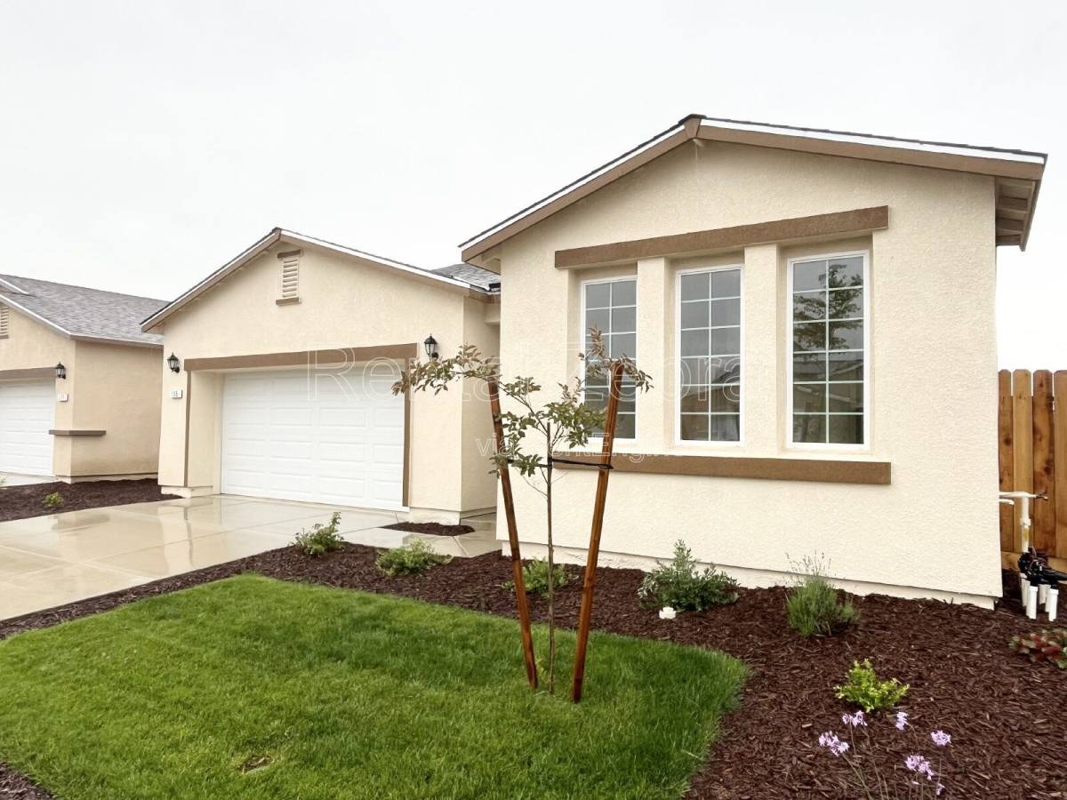House for rent at 165 Squaw Valley Dr, Merced, CA 95341