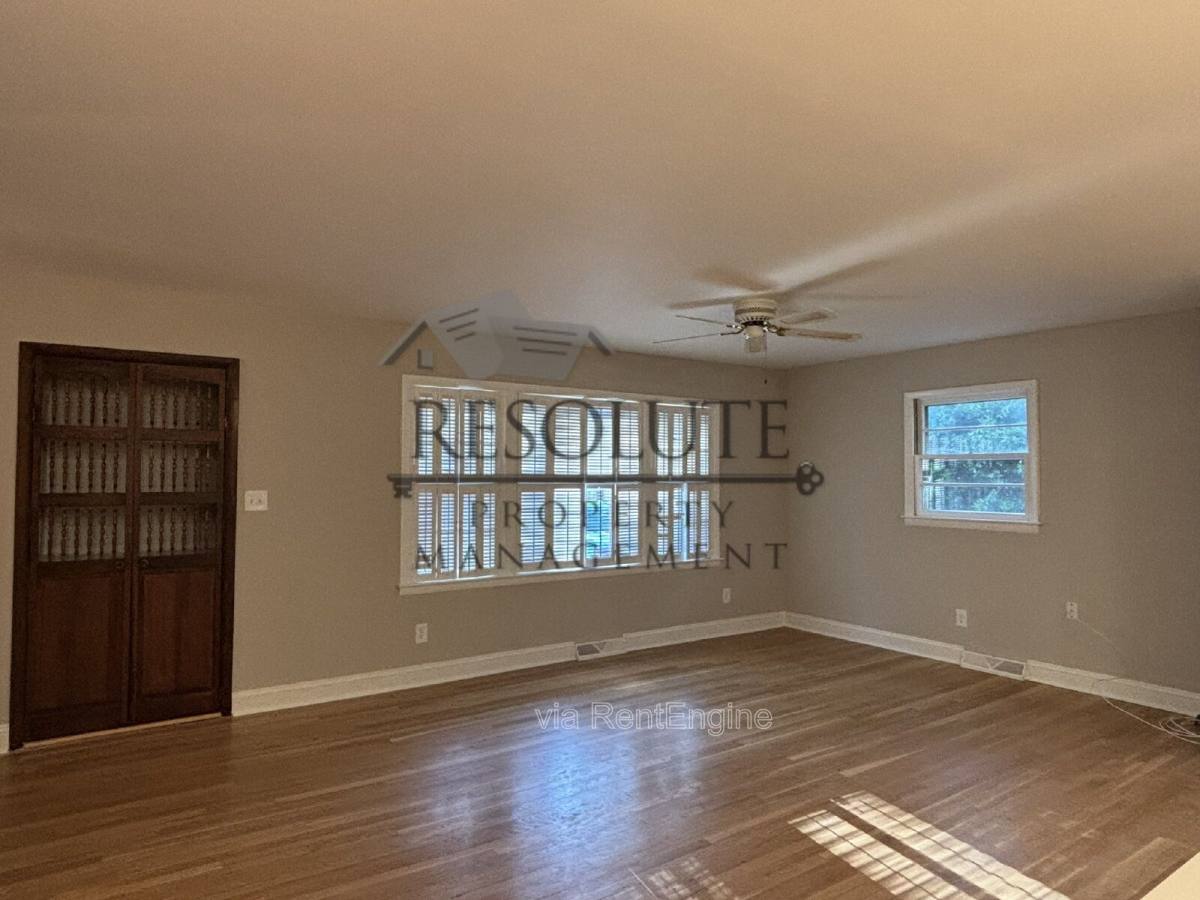 House for rent at 4812 Radcliff Rd, Raleigh, NC 27609
