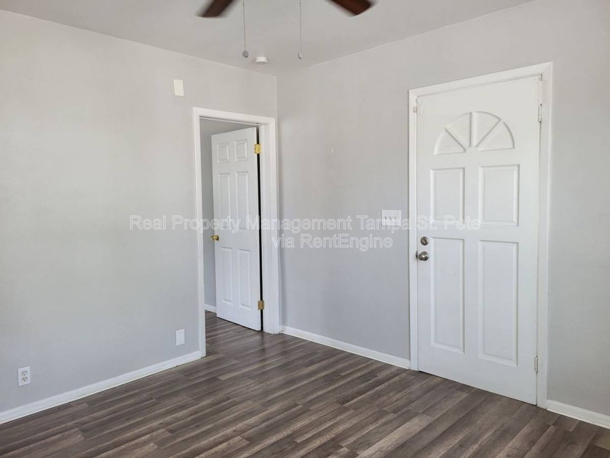 Apartment for rent at 3005 Sanchez St #3, Tampa, FL 33605