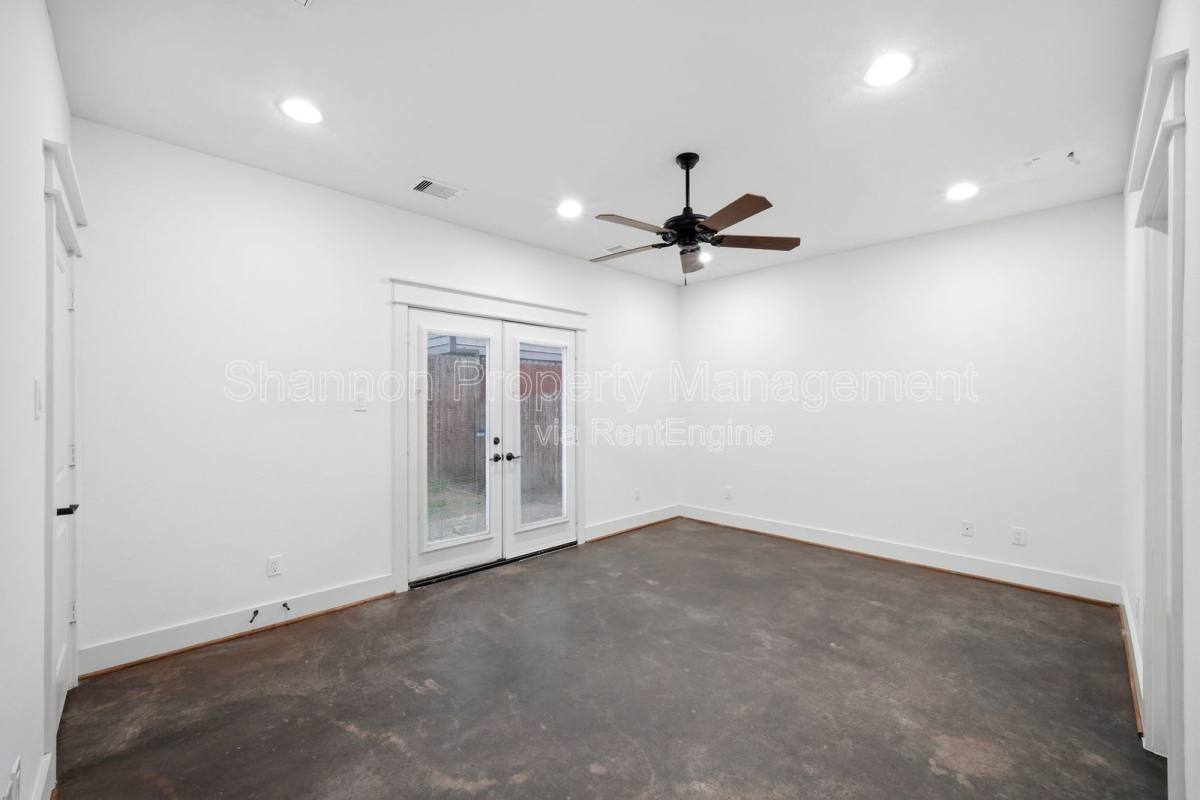 House for rent at 2323 Sperber Lane, Houston, TX 77003