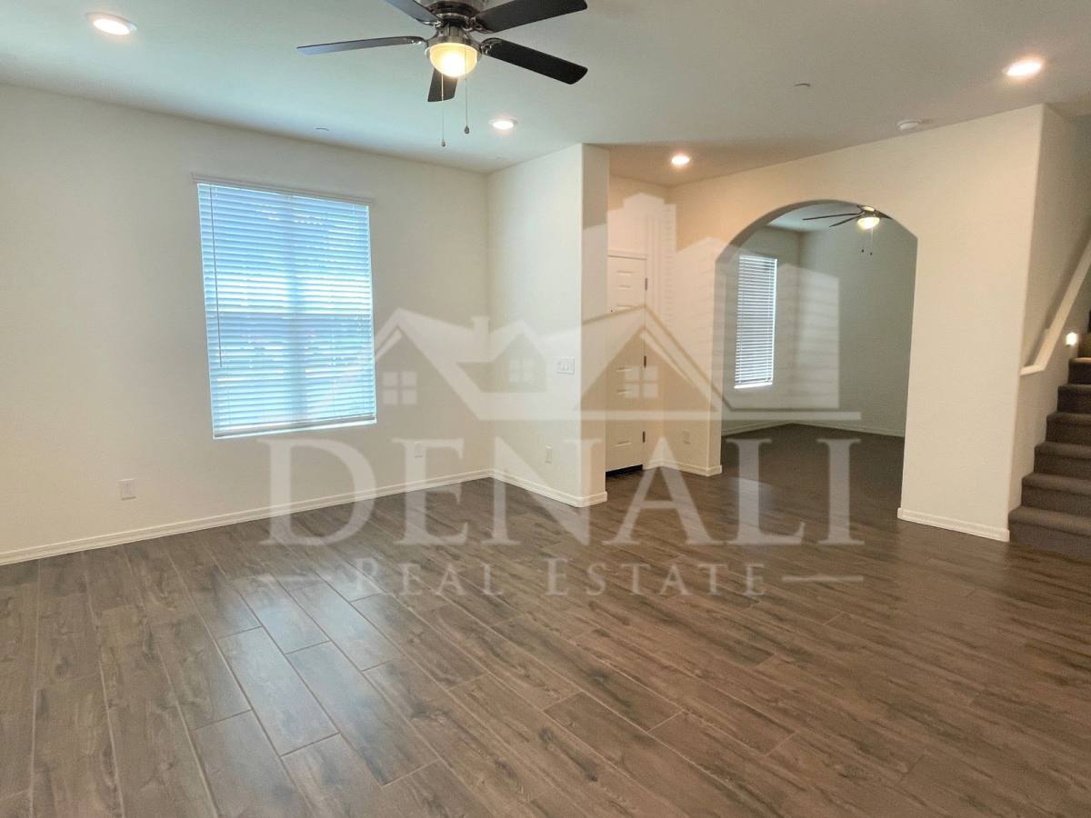 House for rent at 29400 N 122nd Glen, Peoria, AZ 85383