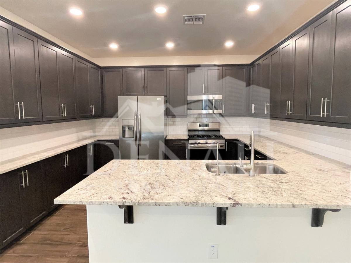 House for rent at 29400 N 122nd Glen, Peoria, AZ 85383
