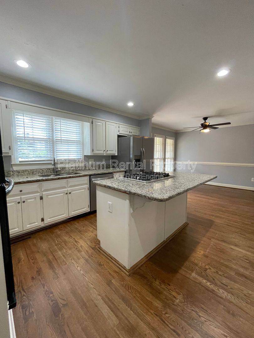 Apartment for rent at 4204 N Mountain Rd NE, Marietta, GA 30066