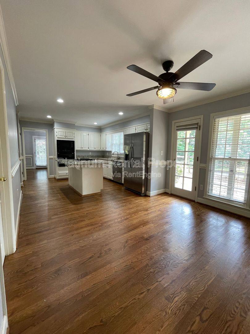Apartment for rent at 4204 N Mountain Rd NE, Marietta, GA 30066