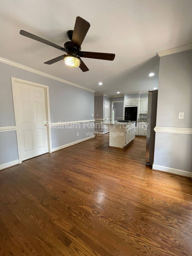 Apartment for rent at 4204 N Mountain Rd NE, Marietta, GA 30066