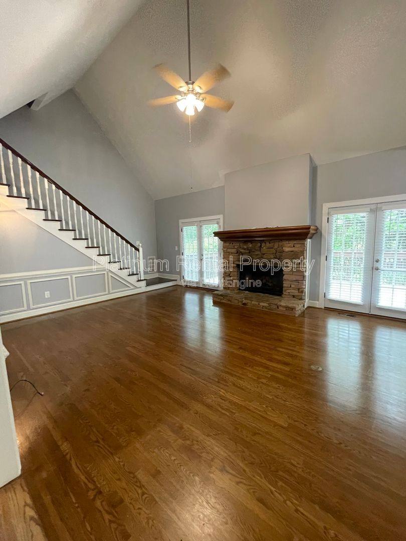 Apartment for rent at 4204 N Mountain Rd NE, Marietta, GA 30066