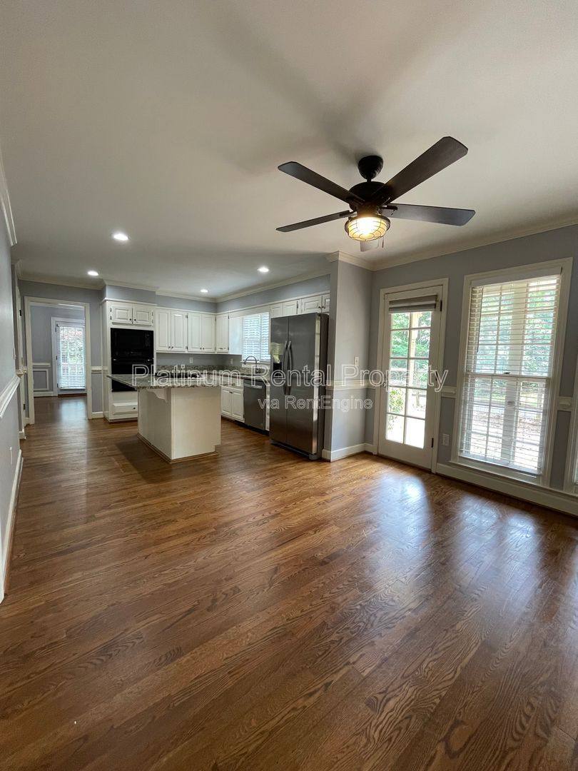 Apartment for rent at 4204 N Mountain Rd NE, Marietta, GA 30066
