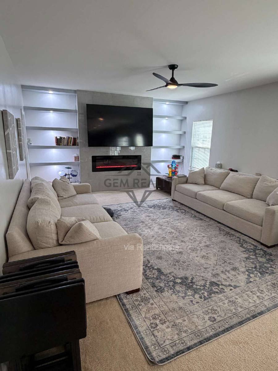 House for rent at 9321 Blue Pine Lane, Fredericksburg, VA 22407