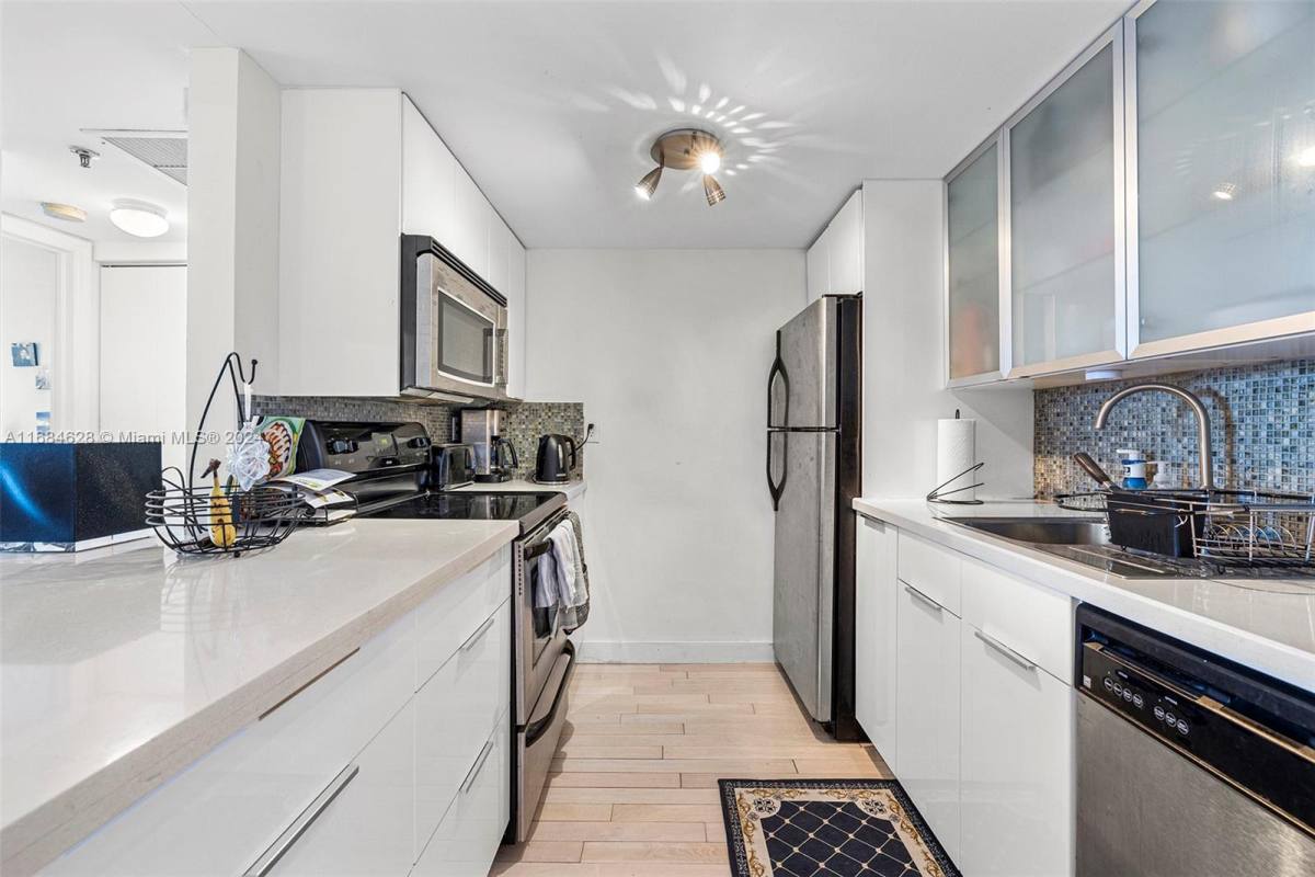Apartment for rent at 1621 Bay Rd, Miami Beach, FL 33139