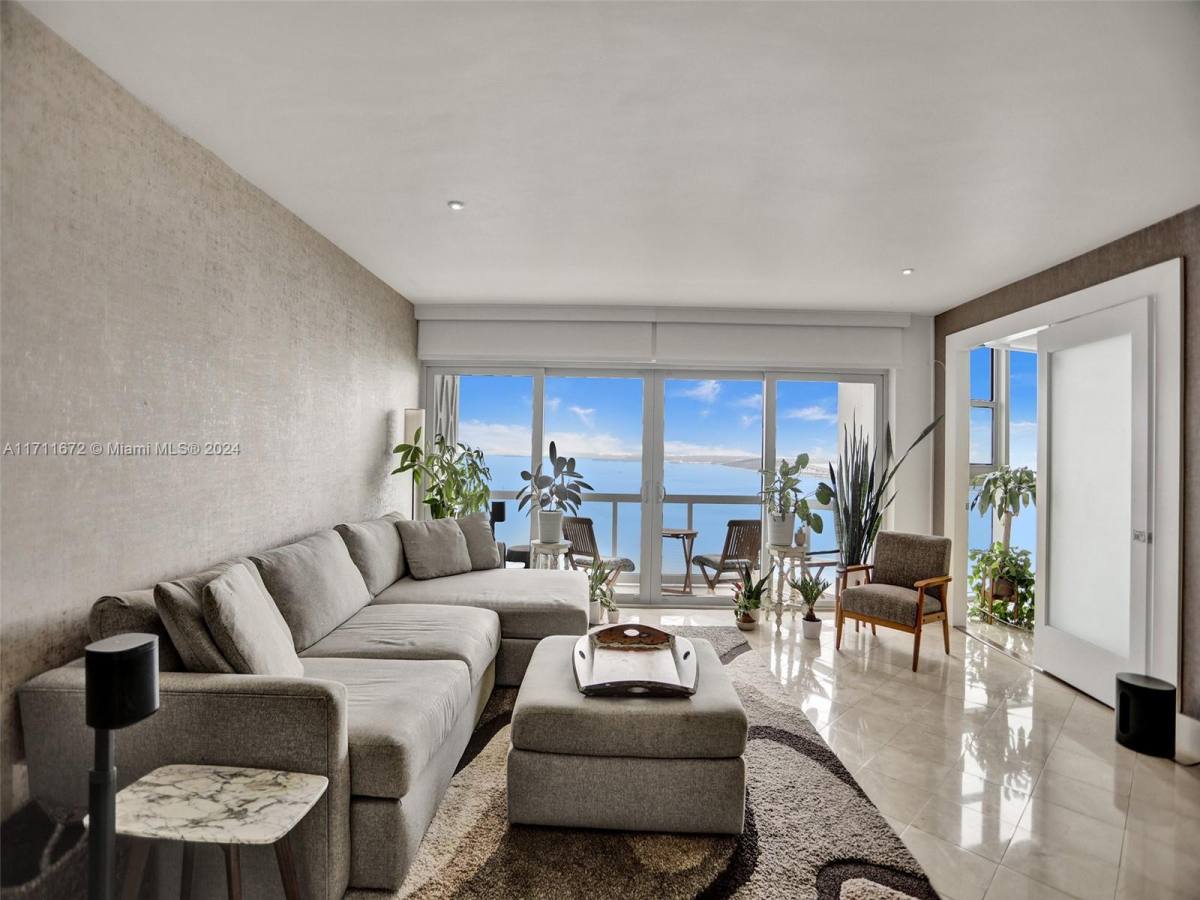 Condo for rent at 2451 Brickell Ave, Miami, FL 33129