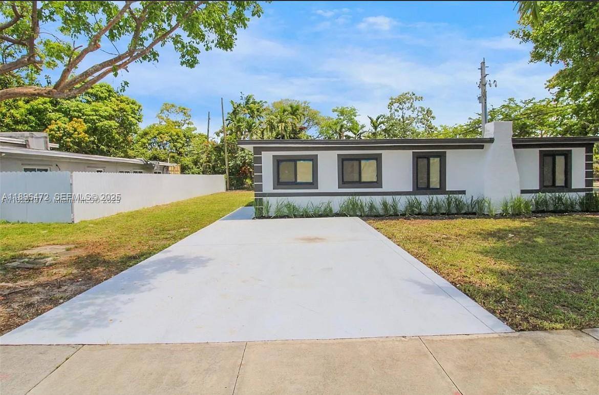 House for rent at 13885 NW 5th Ave, Miami, FL 33168