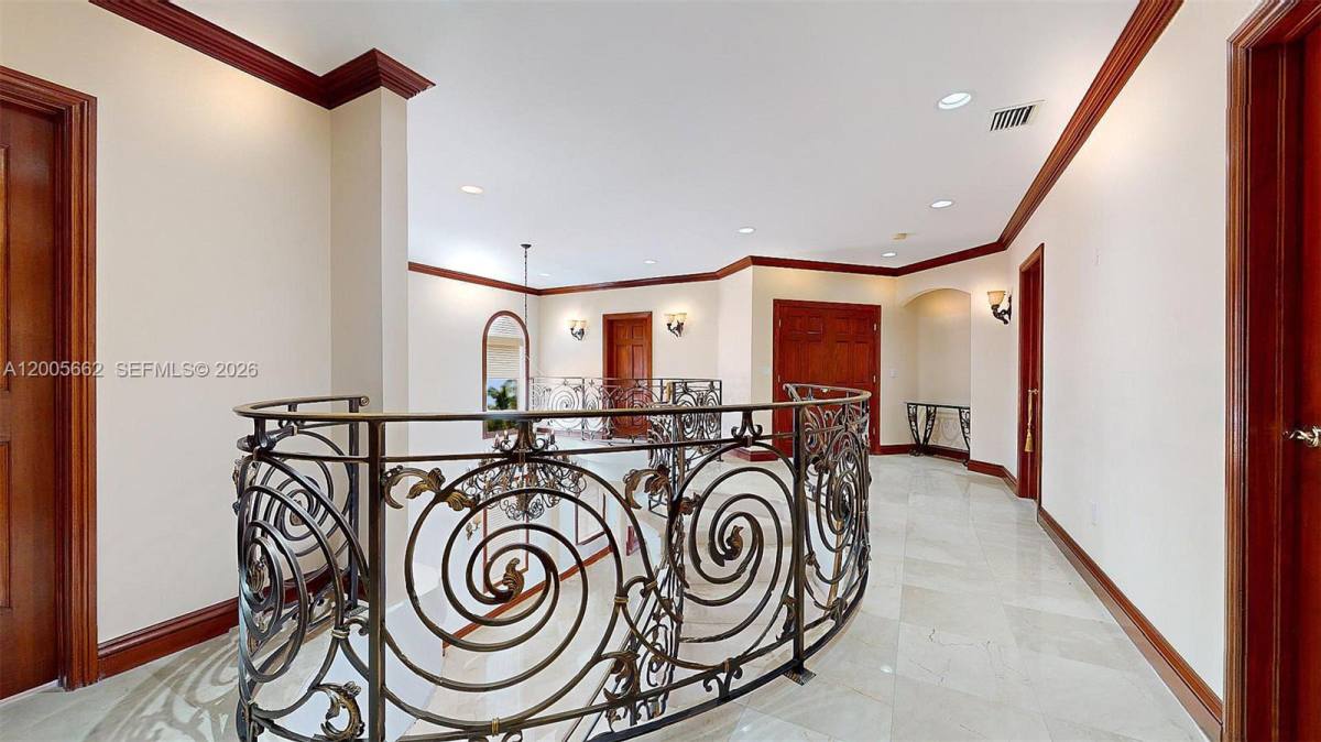House for rent at 1131 Stillwater Dr #SFH, Miami Beach, FL 33141
